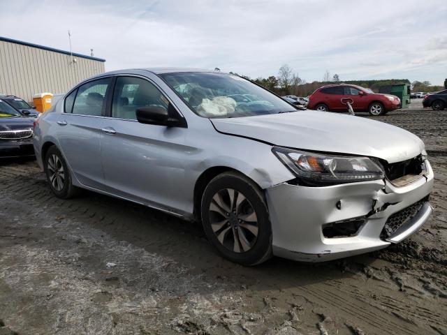 Photo 3 VIN: 1HGCR2F33DA096322 - HONDA ACCORD LX 