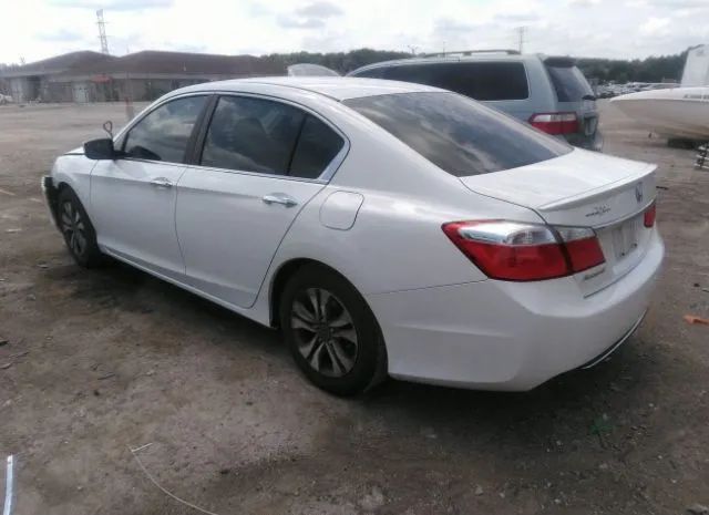 Photo 2 VIN: 1HGCR2F33DA127925 - HONDA ACCORD SDN 