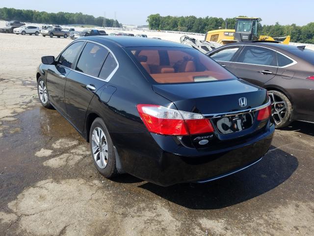 Photo 2 VIN: 1HGCR2F33DA146913 - HONDA ACCORD LX 