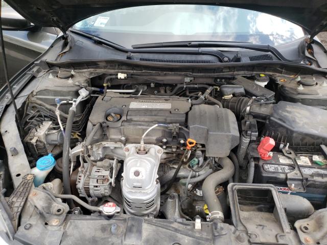 Photo 6 VIN: 1HGCR2F33DA152985 - HONDA ACCORD LX 