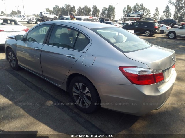 Photo 2 VIN: 1HGCR2F33DA200789 - HONDA ACCORD SDN 