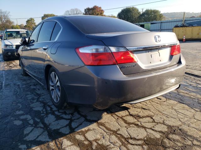 Photo 2 VIN: 1HGCR2F33DA242864 - HONDA ACCORD LX 