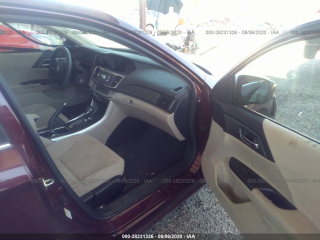 Photo 4 VIN: 1HGCR2F33DA258983 - HONDA ACCORD SDN 