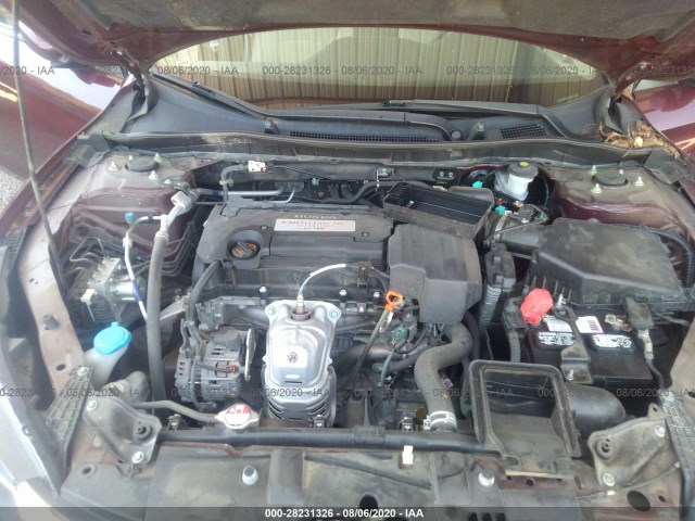 Photo 9 VIN: 1HGCR2F33DA258983 - HONDA ACCORD SDN 