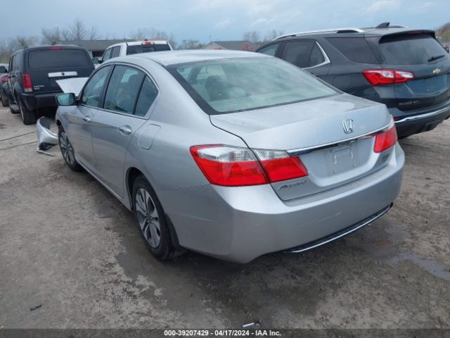 Photo 2 VIN: 1HGCR2F33EA003607 - HONDA ACCORD 