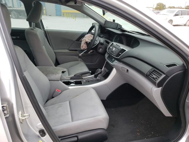 Photo 4 VIN: 1HGCR2F33EA009309 - HONDA ACCORD LX 