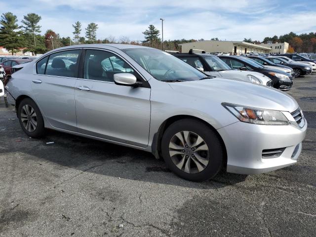 Photo 3 VIN: 1HGCR2F33EA024960 - HONDA ACCORD 