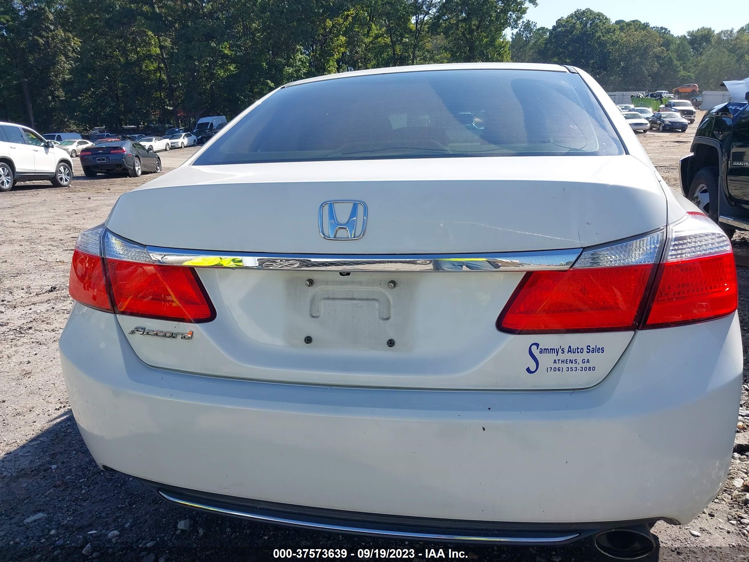 Photo 15 VIN: 1HGCR2F33EA044528 - HONDA ACCORD 