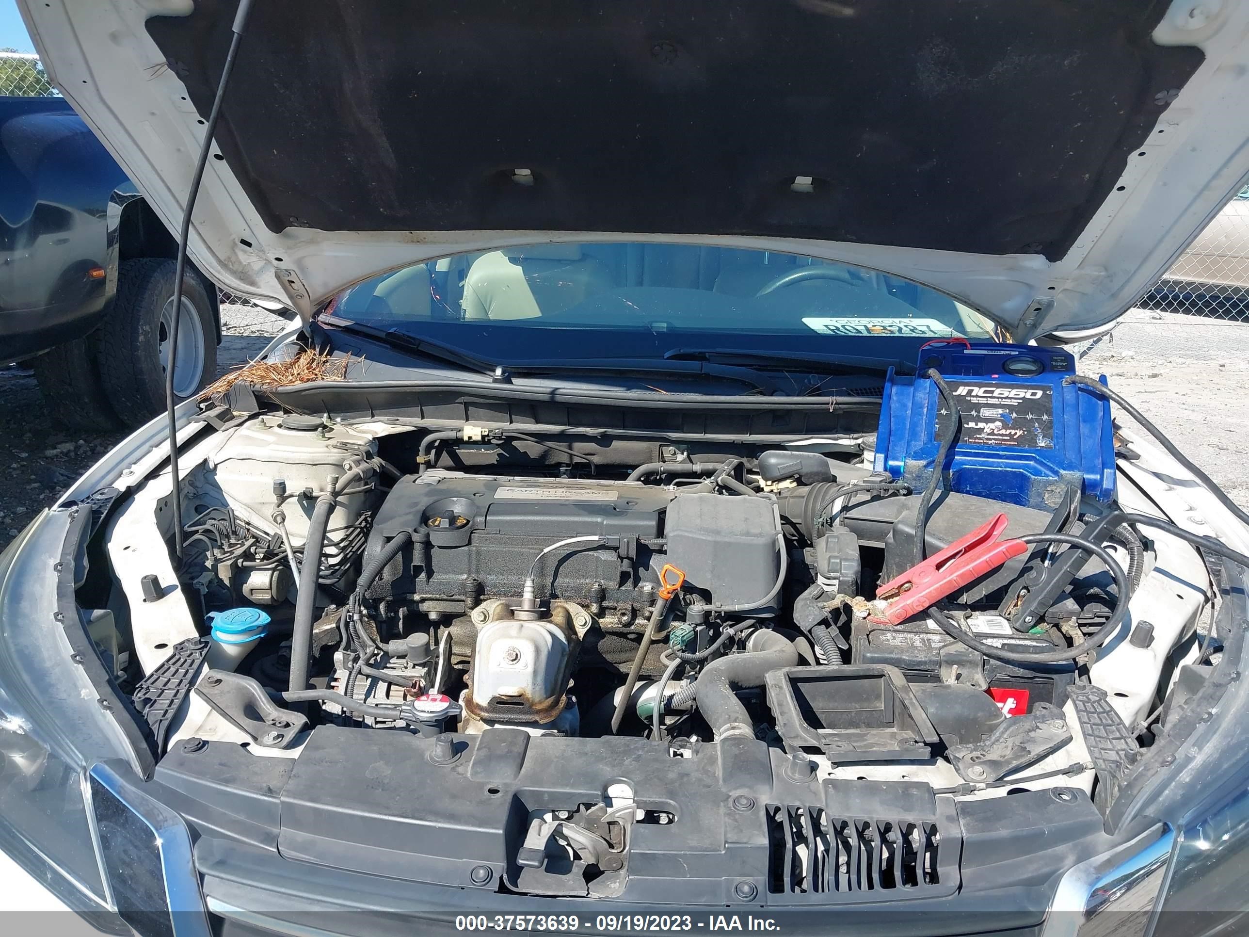 Photo 9 VIN: 1HGCR2F33EA044528 - HONDA ACCORD 