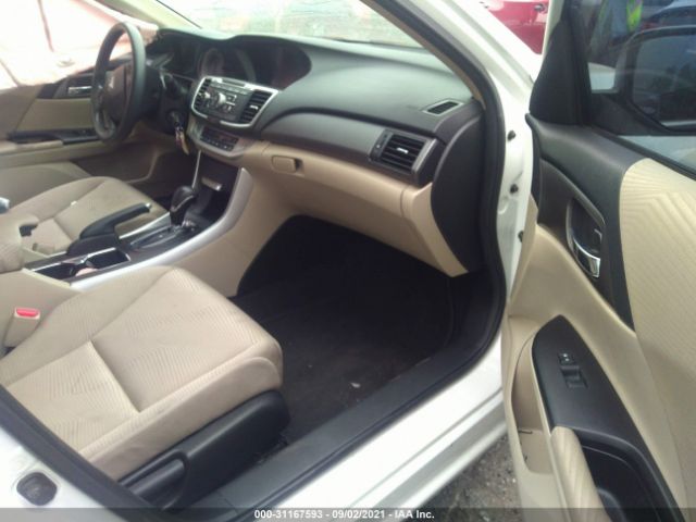 Photo 4 VIN: 1HGCR2F33EA082177 - HONDA ACCORD SEDAN 