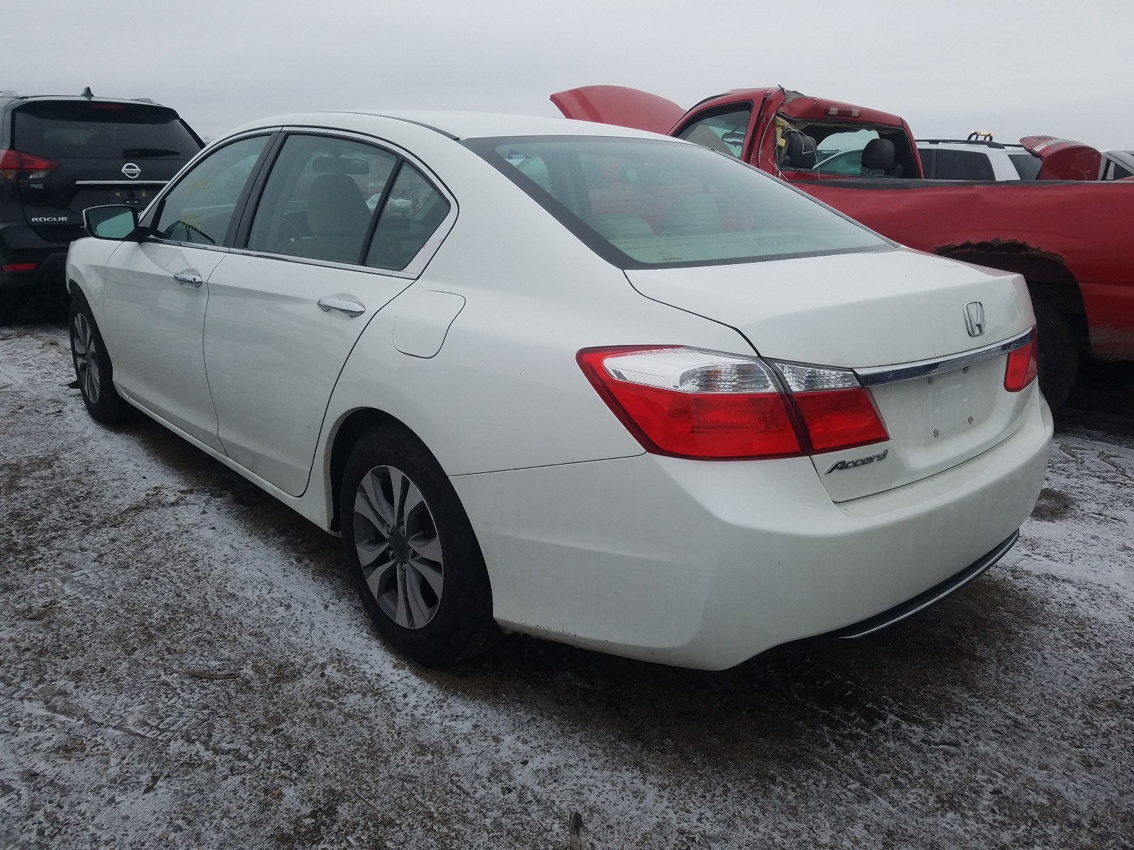 Photo 2 VIN: 1HGCR2F33EA095396 - HONDA ACCORD LX 