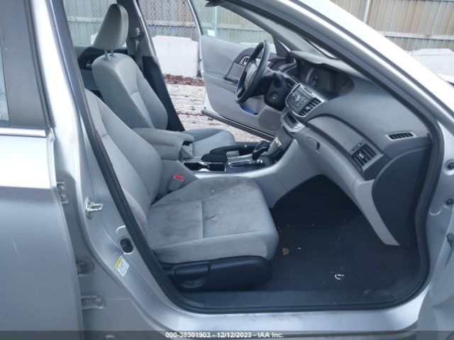 Photo 4 VIN: 1HGCR2F33EA100869 - HONDA ACCORD 