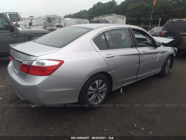 Photo 3 VIN: 1HGCR2F33EA173207 - HONDA ACCORD SEDAN 