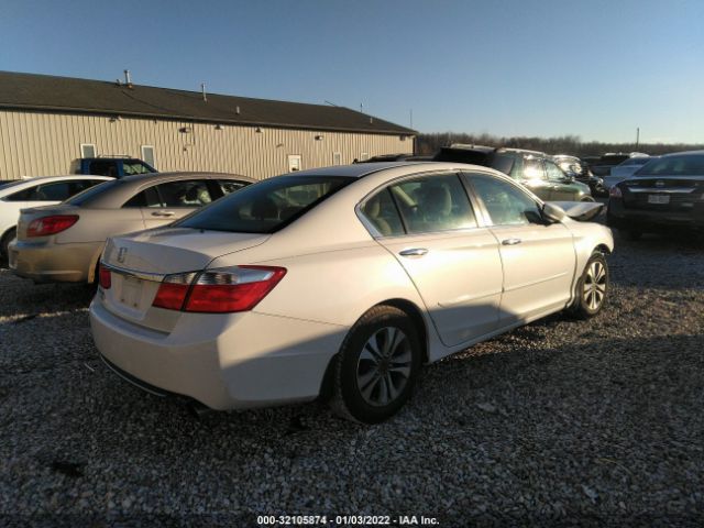 Photo 3 VIN: 1HGCR2F33EA230540 - HONDA ACCORD SEDAN 