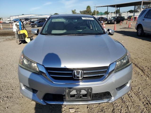 Photo 4 VIN: 1HGCR2F33EA231462 - HONDA ACCORD LX 