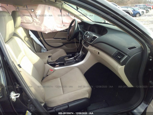 Photo 4 VIN: 1HGCR2F33EA242011 - HONDA ACCORD SEDAN 