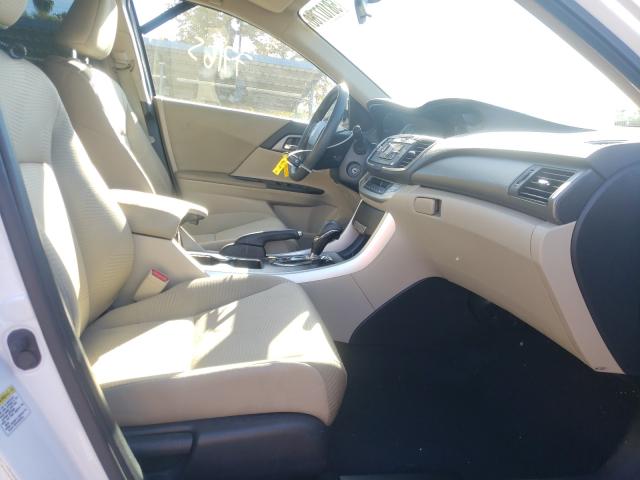 Photo 4 VIN: 1HGCR2F33EA267894 - HONDA ACCORD SEDAN 