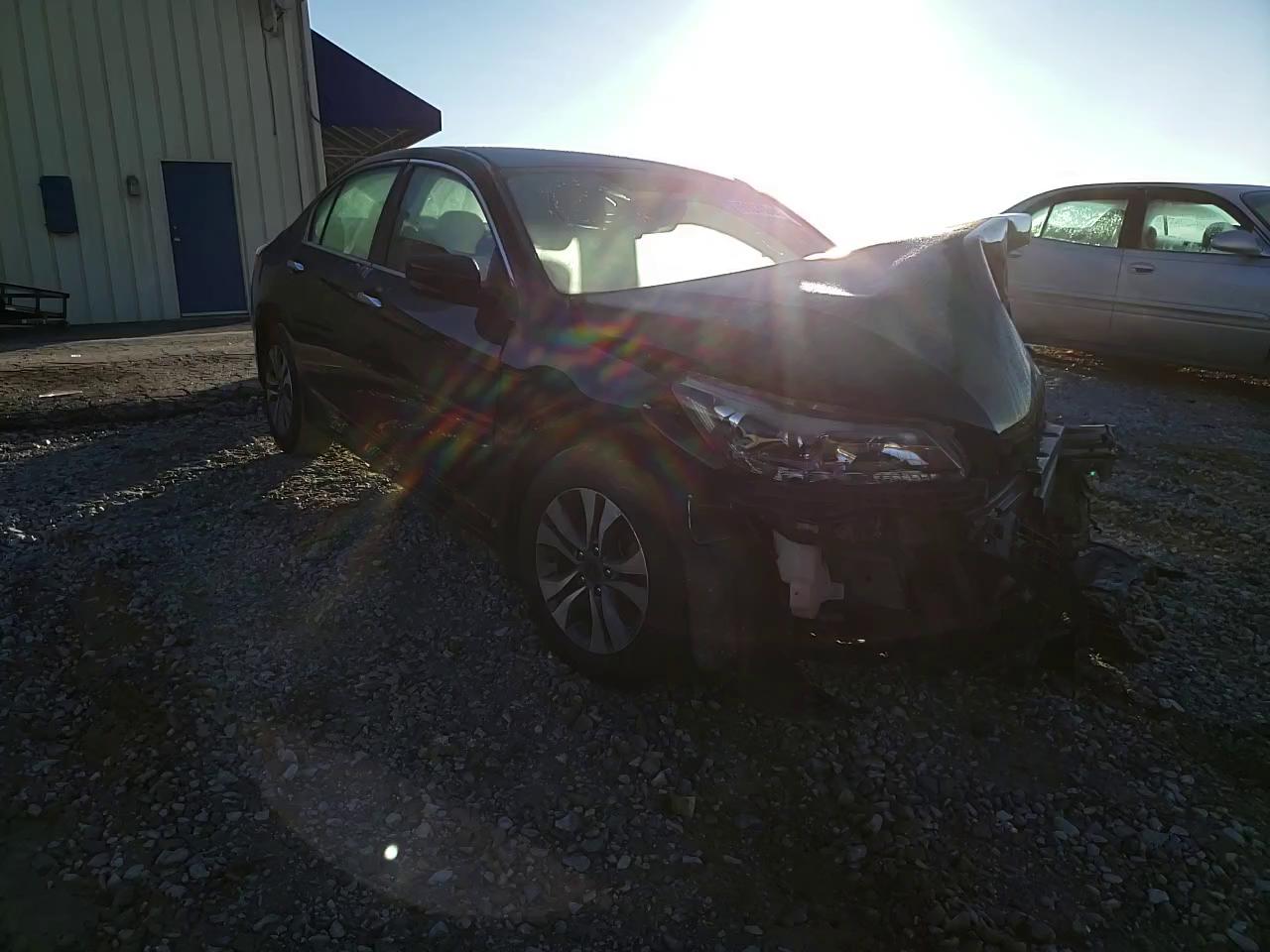 Photo 10 VIN: 1HGCR2F33FA009490 - HONDA ACCORD LX 