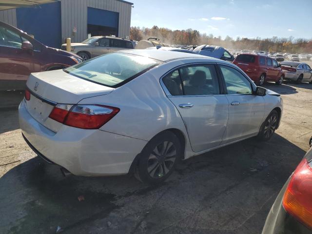 Photo 2 VIN: 1HGCR2F33FA018724 - HONDA ACCORD LX 