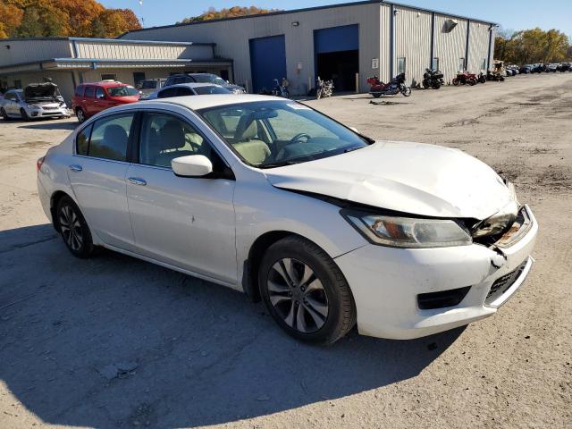 Photo 3 VIN: 1HGCR2F33FA018724 - HONDA ACCORD LX 