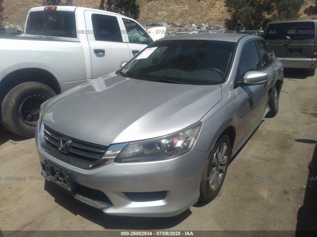 Photo 1 VIN: 1HGCR2F33FA057068 - HONDA ACCORD SEDAN 