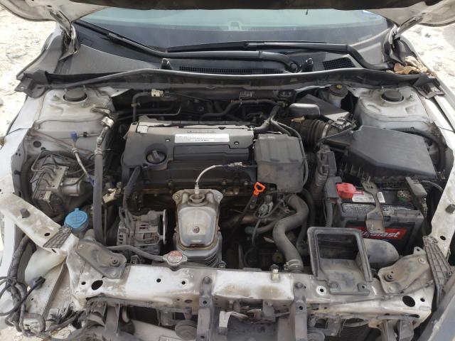 Photo 6 VIN: 1HGCR2F33FA088160 - HONDA ACCORD LX 