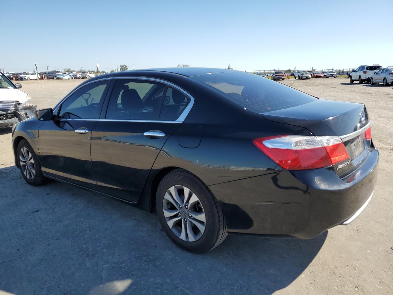 Photo 1 VIN: 1HGCR2F33FA104146 - HONDA ACCORD 