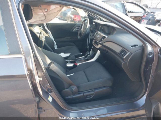 Photo 4 VIN: 1HGCR2F33FA104888 - HONDA ACCORD 