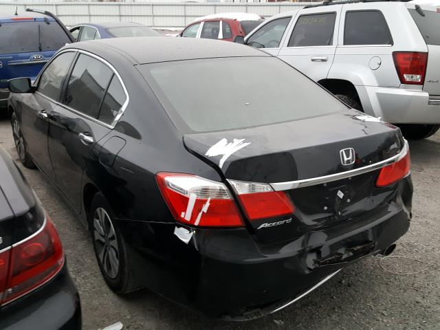 Photo 2 VIN: 1HGCR2F33FA131346 - HONDA ACCORD SEDAN 