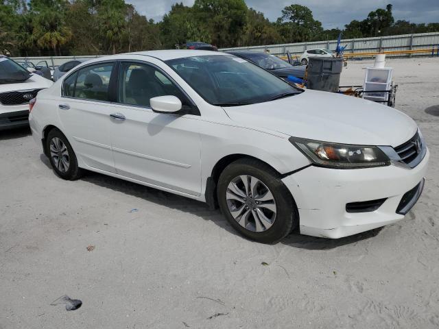 Photo 3 VIN: 1HGCR2F33FA137437 - HONDA ACCORD LX 