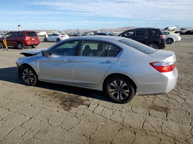 Photo 1 VIN: 1HGCR2F33FA139642 - HONDA ACCORD LX 