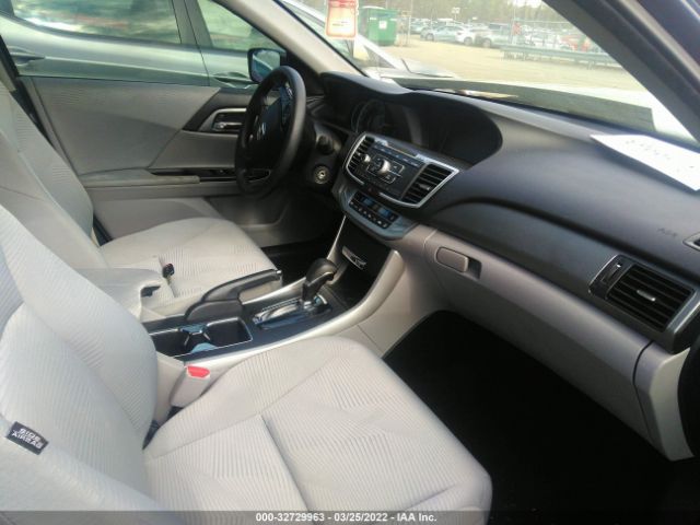 Photo 4 VIN: 1HGCR2F33FA161947 - HONDA ACCORD SEDAN 