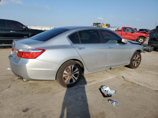 Photo 2 VIN: 1HGCR2F33FA171684 - HONDA ACCORD LX 