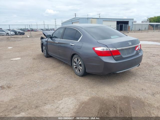 Photo 2 VIN: 1HGCR2F33FA181020 - HONDA ACCORD 