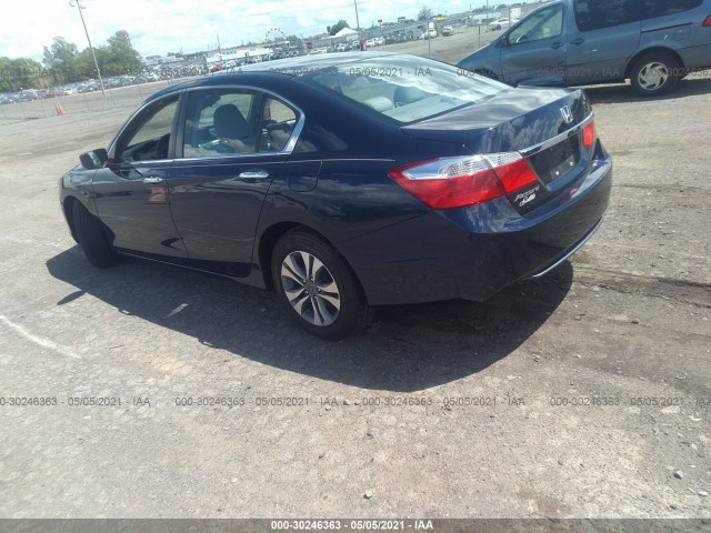 Photo 2 VIN: 1HGCR2F33FA199758 - HONDA ACCORD SEDAN 