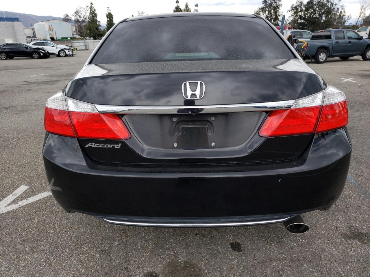 Photo 5 VIN: 1HGCR2F33FA221578 - HONDA ACCORD 