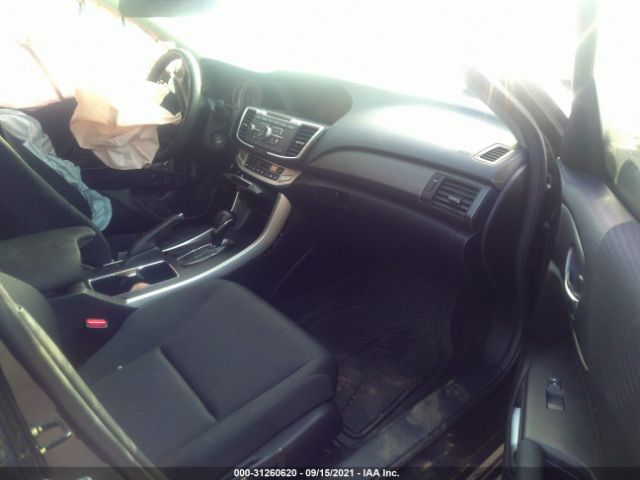 Photo 4 VIN: 1HGCR2F33FA237411 - HONDA ACCORD SEDAN 