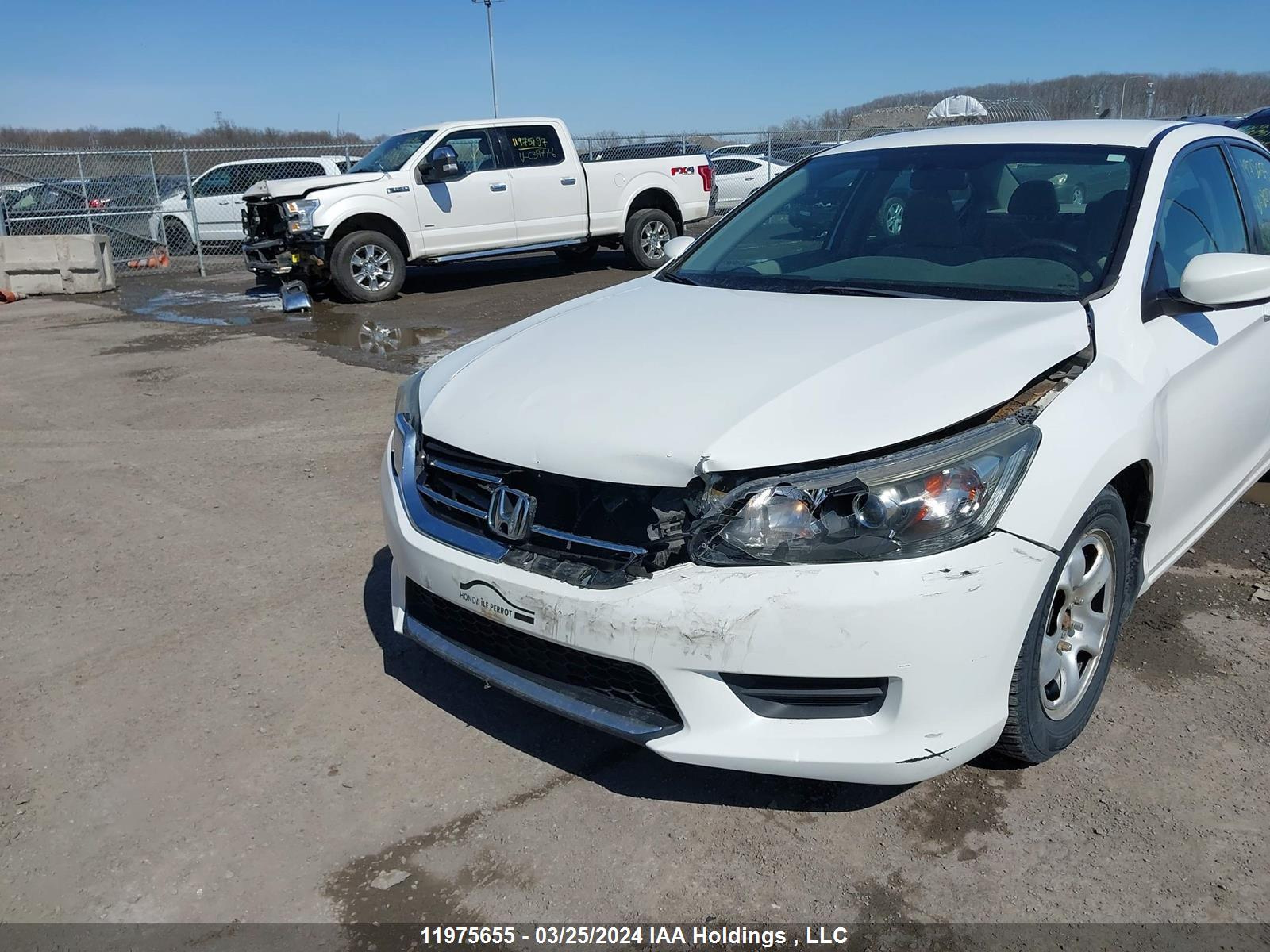 Photo 5 VIN: 1HGCR2F33FA807746 - HONDA ACCORD 