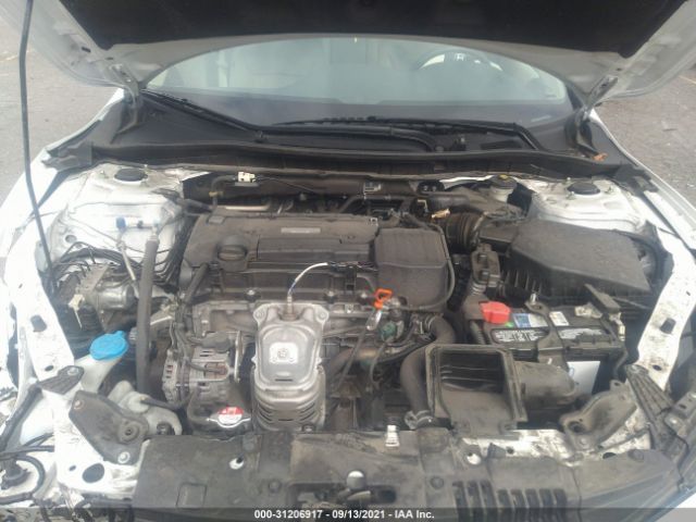 Photo 9 VIN: 1HGCR2F33GA129727 - HONDA ACCORD SEDAN 