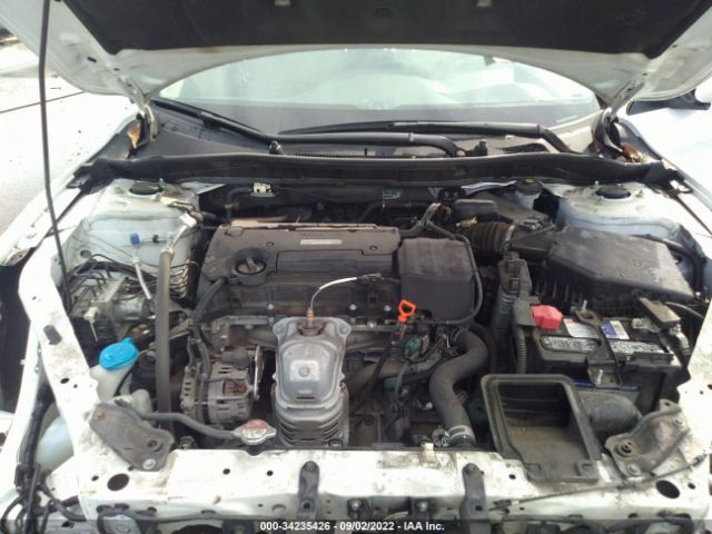 Photo 9 VIN: 1HGCR2F33HA020055 - HONDA ACCORD SEDAN 