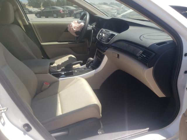 Photo 4 VIN: 1HGCR2F33HA058854 - HONDA ACCORD LX 