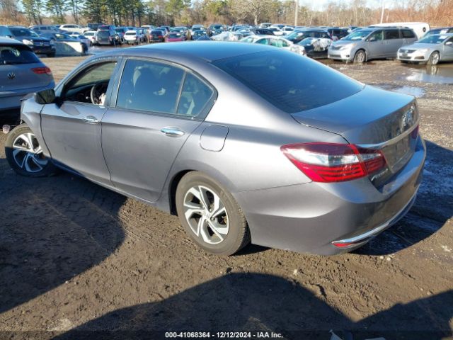 Photo 2 VIN: 1HGCR2F33HA071121 - HONDA ACCORD 