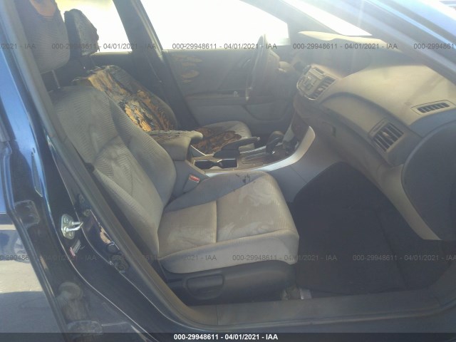 Photo 4 VIN: 1HGCR2F33HA106918 - HONDA ACCORD SEDAN 