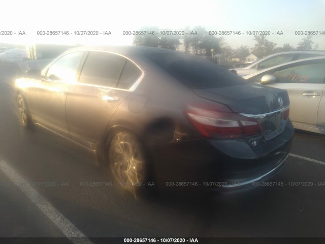 Photo 2 VIN: 1HGCR2F33HA135447 - HONDA ACCORD SEDAN 