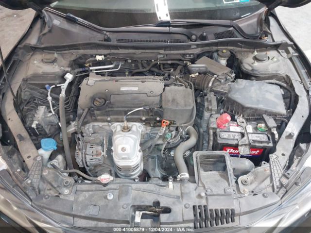 Photo 9 VIN: 1HGCR2F33HA156878 - HONDA ACCORD 