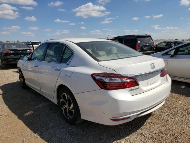 Photo 2 VIN: 1HGCR2F33HA180937 - HONDA ACCORD LX 