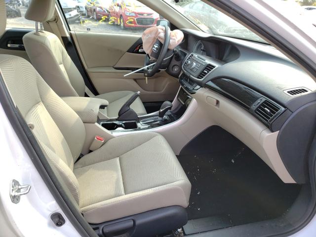 Photo 4 VIN: 1HGCR2F33HA180937 - HONDA ACCORD LX 