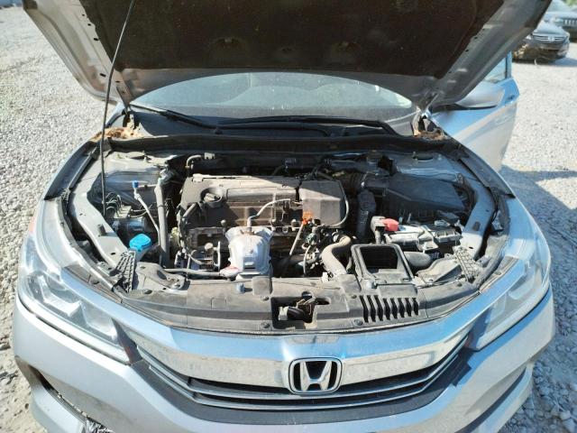 Photo 6 VIN: 1HGCR2F33HA181750 - HONDA ACCORD LX 