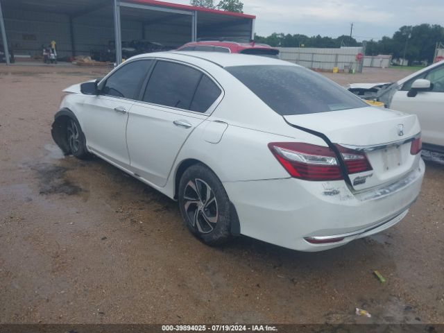 Photo 2 VIN: 1HGCR2F33HA217713 - HONDA ACCORD 