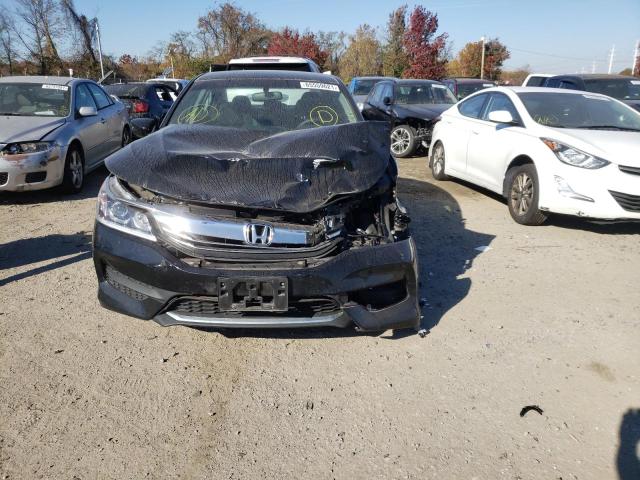 Photo 8 VIN: 1HGCR2F33HA227187 - HONDA ACCORD LX 